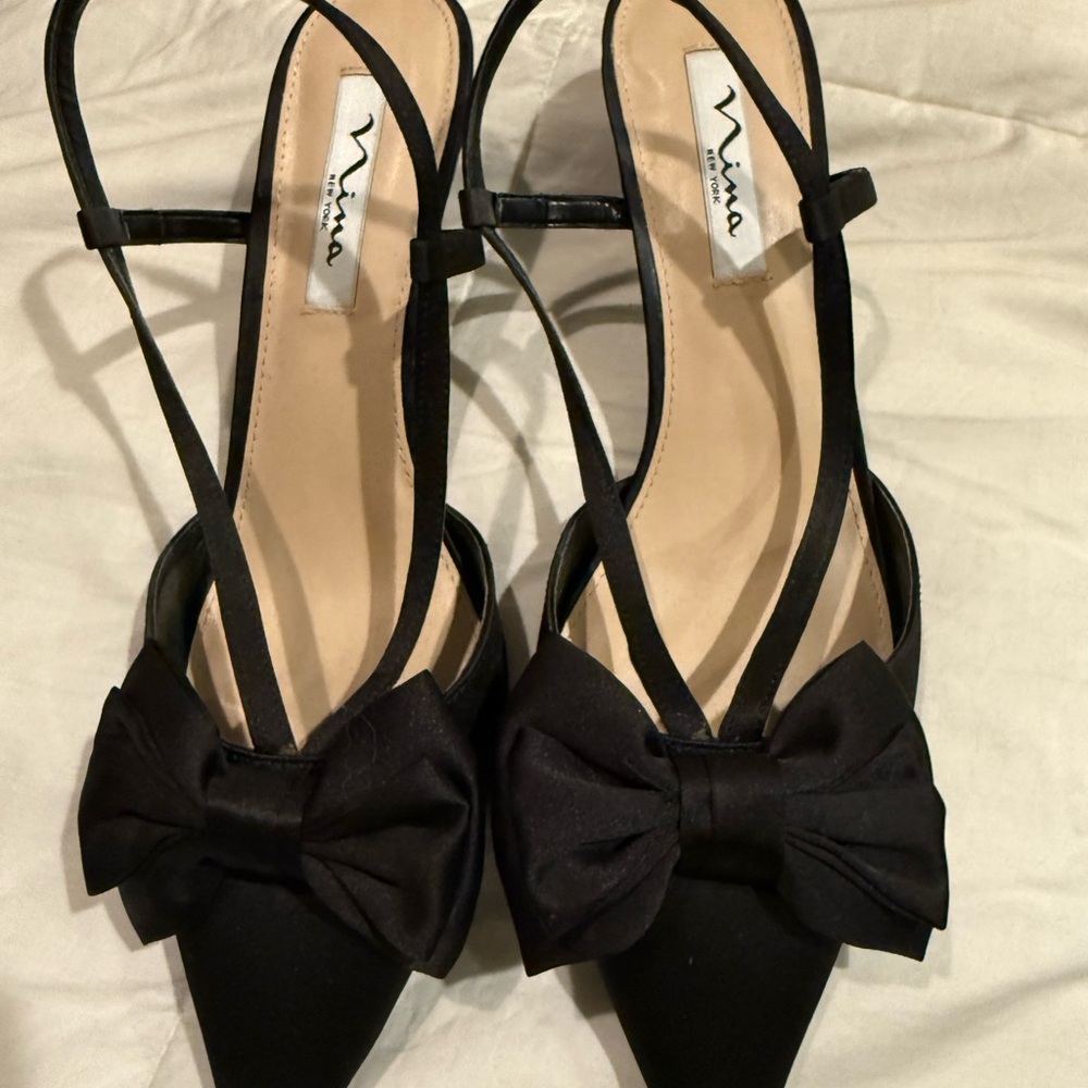 Nina Women's Black Bow Heels